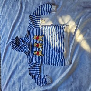 Winnie the Pooh sweatshirt